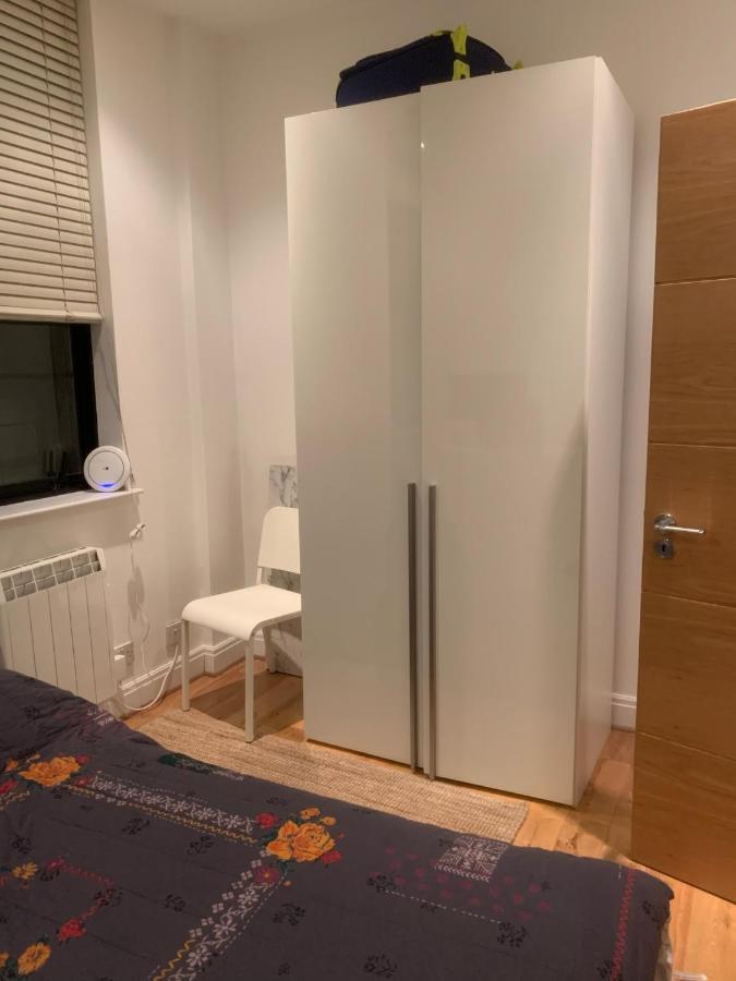 Luxury 3-Bedroom Townhouse In Hackney ลอนดอน ภายนอก รูปภาพ